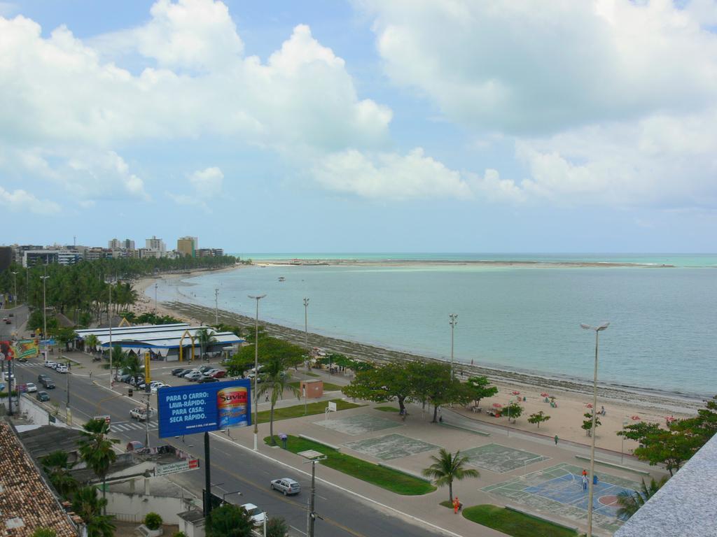 Neo Maceio - Aparts A Beira-Mar Em Pajucara Exterior photo